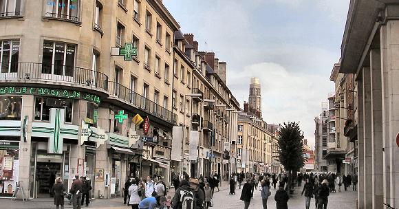 Amiens : une rue.