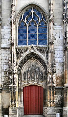 Amiens : portail de l'�glise Saint-Germain.