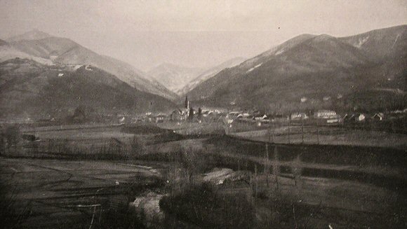 Ari�ge : la vall�e de l'Arac.