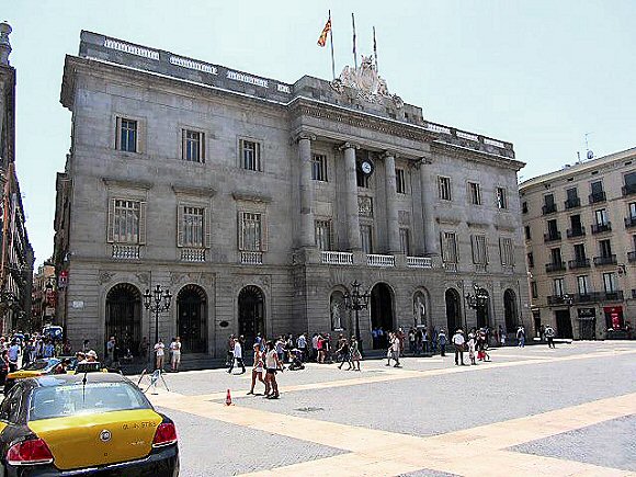 Barcelone : l'H�tel de Ville.
