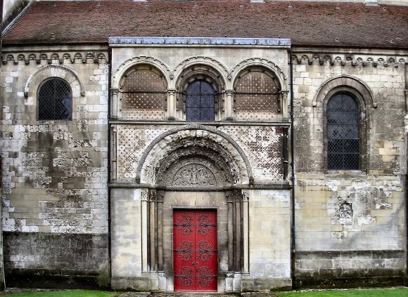 Beauvais : �glise Saint-Etienne.