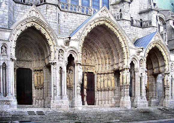 Chartres : portail septentrional.