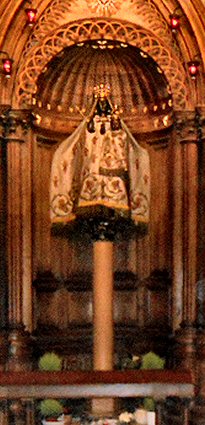 Cath�drale de Chartres : Vierge du Pilier.