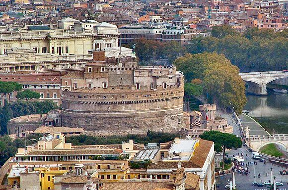 Rome : le Ch�teau Saint-Ange.