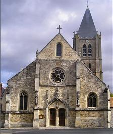 Ermenonville : l'�glise.