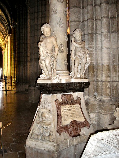 Fran�ois II (colonne comm�morative).