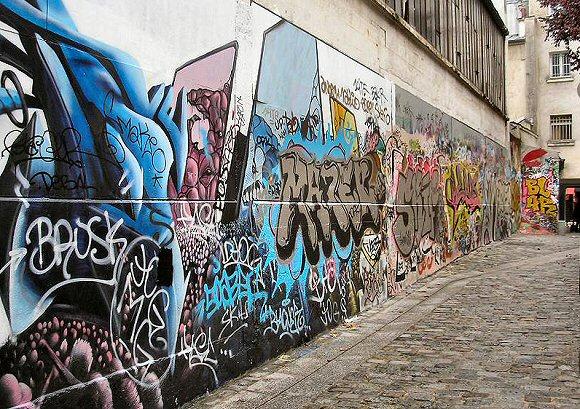 Paris : fresque murale (5e arrondissement).