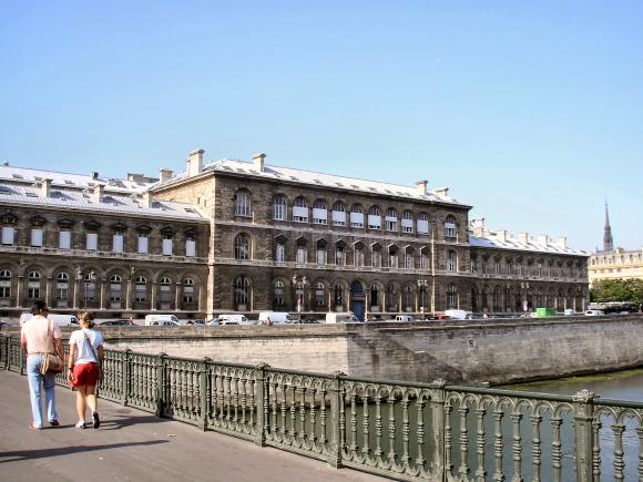H�tel Dieu, � Paris (4e arrondissement).