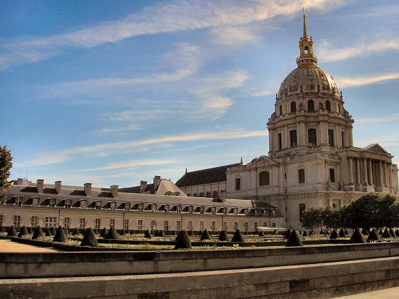 Invalides, � Paris.