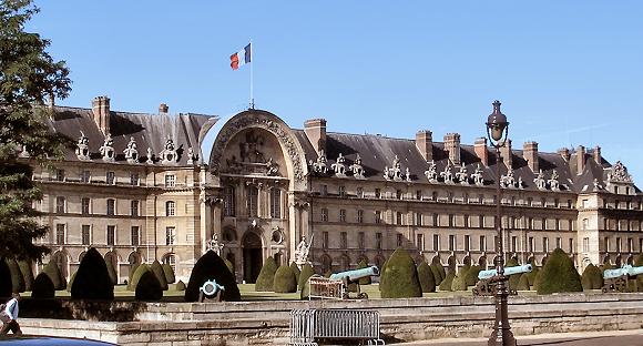 Invalides, � Paris.