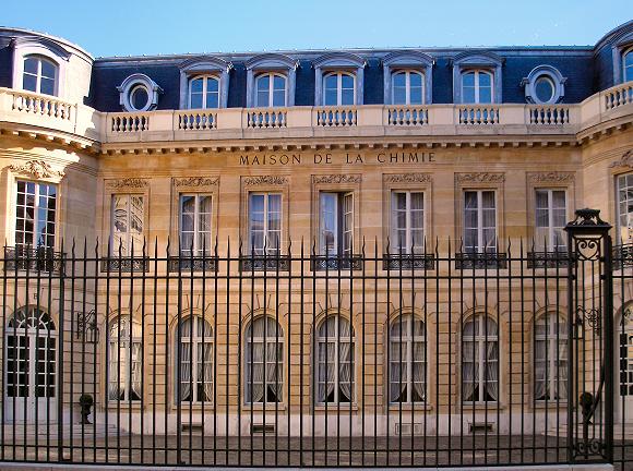 Maison de la Chimie, � Paris.