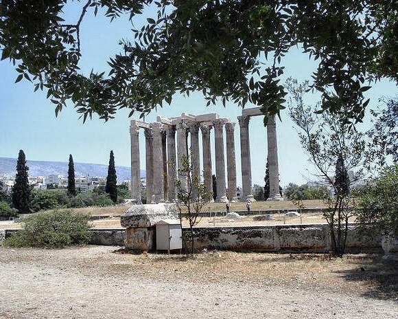 Ath�nes : l'Olympieion.