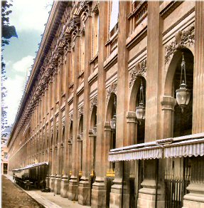 Paris : le Palais Royal.