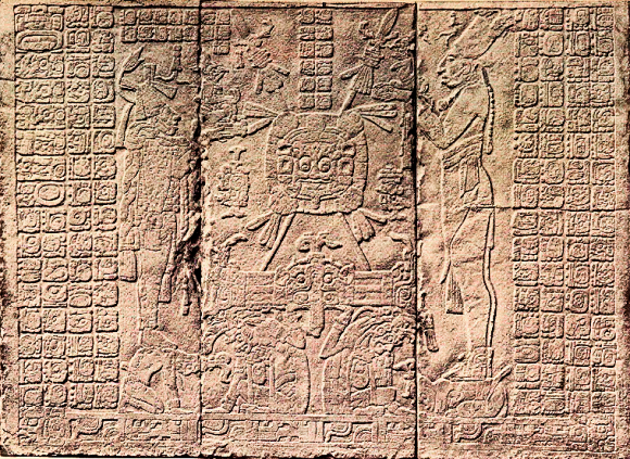 Bas-relief du temple du Soleil (Palenque).