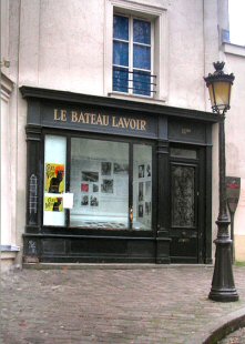 Paris : le Bateau Lavoir, � Montmartre.