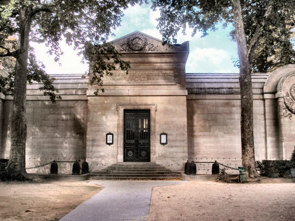 Paris : Chapelle expiatoire.