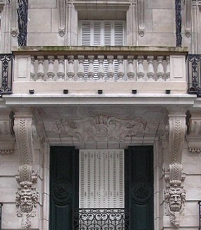 Paris : 36 rue de la Goutte d'Or.