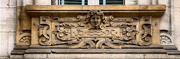 Paris : balcon du 10 rue de la P�pini�re.