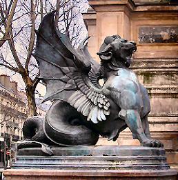 Paris : la Fontaine Saint-Michel.