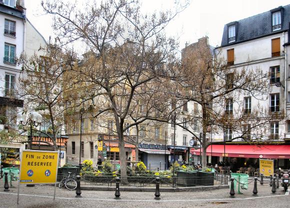 Place de la Contrescarpe, � Paris (5e arrondissement).