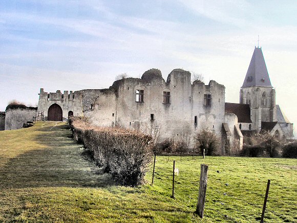 Ch�teau et �glise de Picquigny.