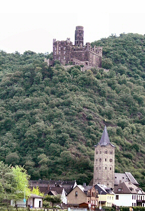 Rhin : le burg Maus.