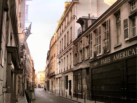 Rue Bonaparte, � Paris (6e).