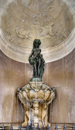 Fontaine de la rue de Turenne, � Paris (3e arrondissement).