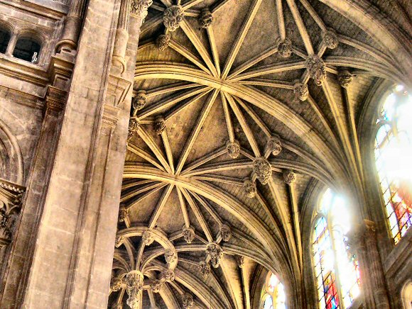 Eglise Saint-Eustache (Paris) : cl�s pendantes.