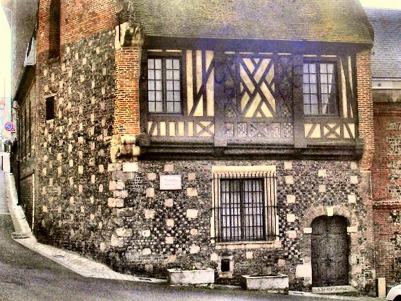 Le Tr�port : le Presbyt�re.