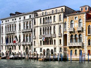 Venise : palais Fini, Manolessa Ferro et maison de Desd�mone.