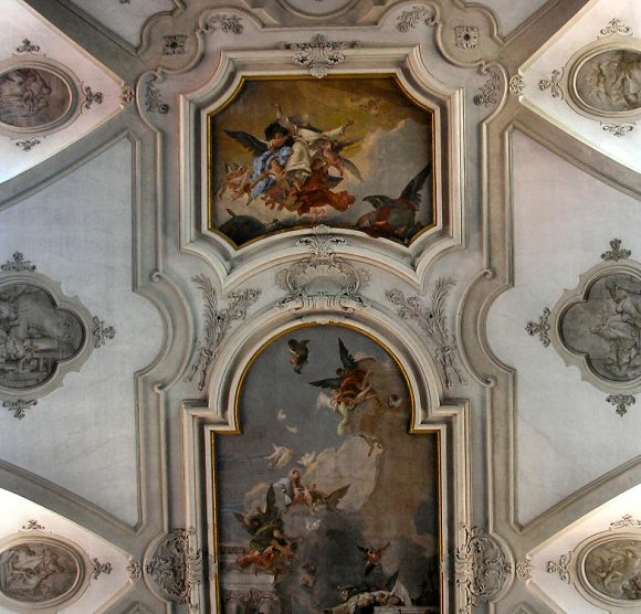 Venise : plafond de l'�glise des J�suates.