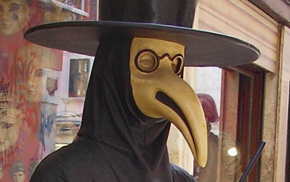 Venise : masque de m�decin pendant la peste.