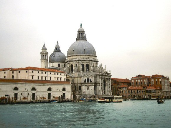 Venise : l'�glise de la Salute.