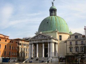 Venise : �glise San Simeone Piccolo.