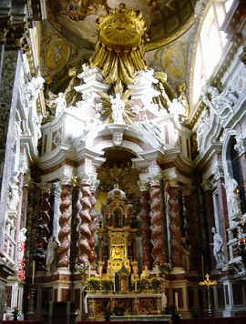 L'autel de l'glise des Scalzi, � Venise.