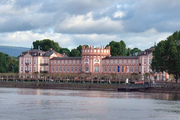 Wiesbaden : ch�teau de Biebrich.