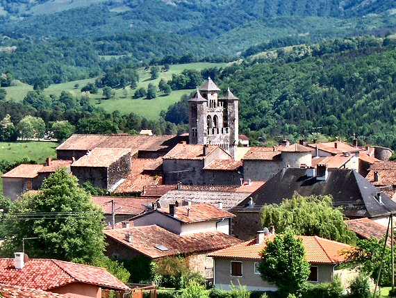 Montjoie.